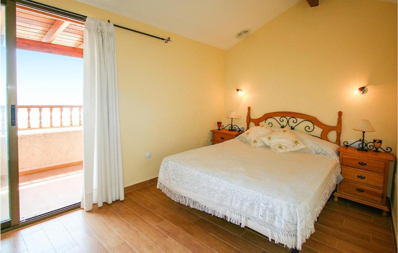 Lovely Home In Santa Pola With House Sea View מראה חיצוני תמונה